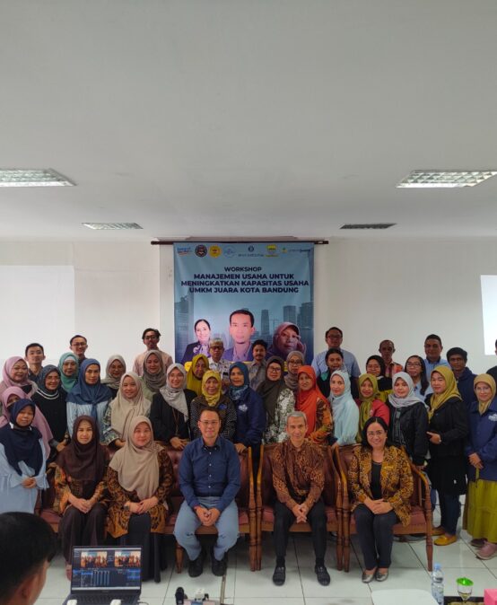 Workshop Manajemen Usaha Untuk Meningkatkan Kapasitas Usaha UMKM Juara Kota Bandung